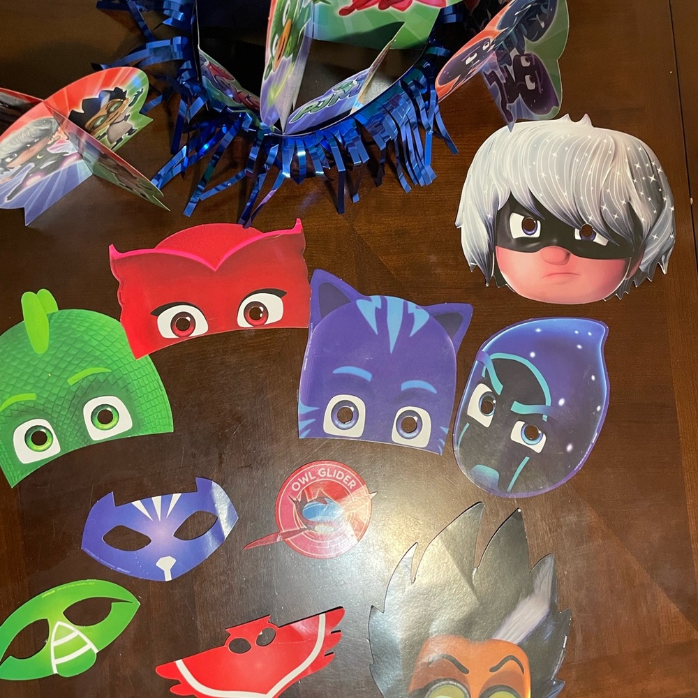 Colorful Superhero Party Decorations